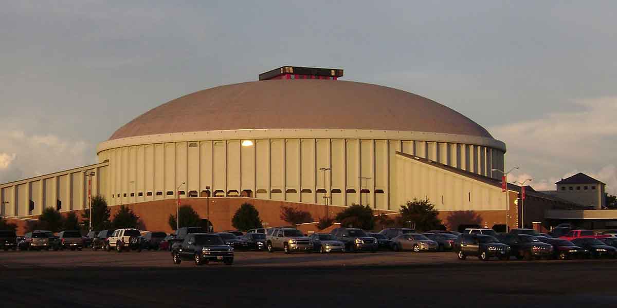 Watch Cajundome City